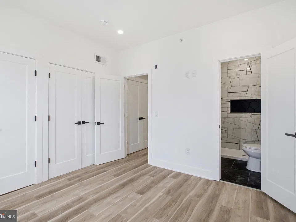 349 N 62nd St #3