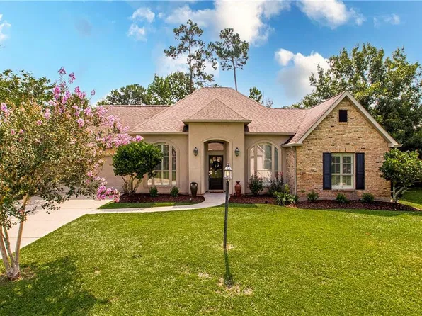 404 Greentree Ln, Madisonville, LA 70447