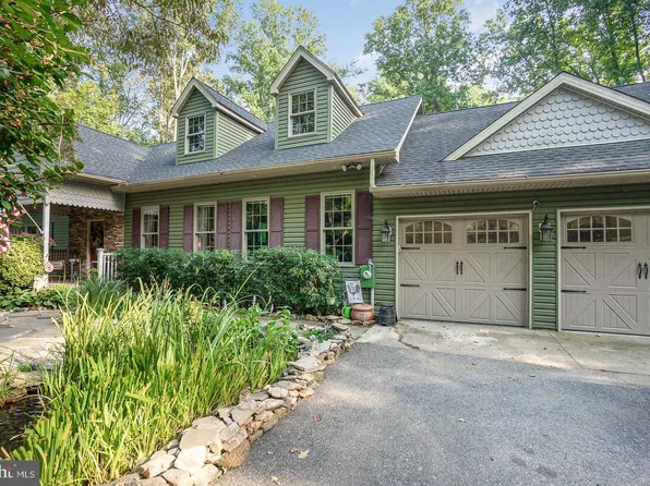 7 Drew Ct, Baldwin, MD 21013