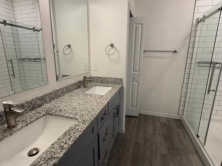 1095 Highlands Rd — Photo 14