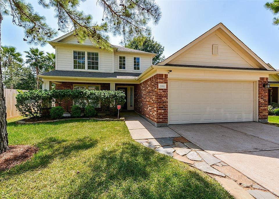 1st image of 21511 Pebble Pine Ct