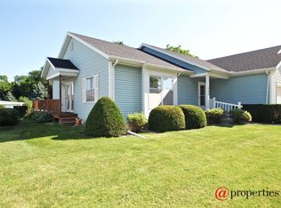 129 S Curtis St, Lake Geneva, WI 53147