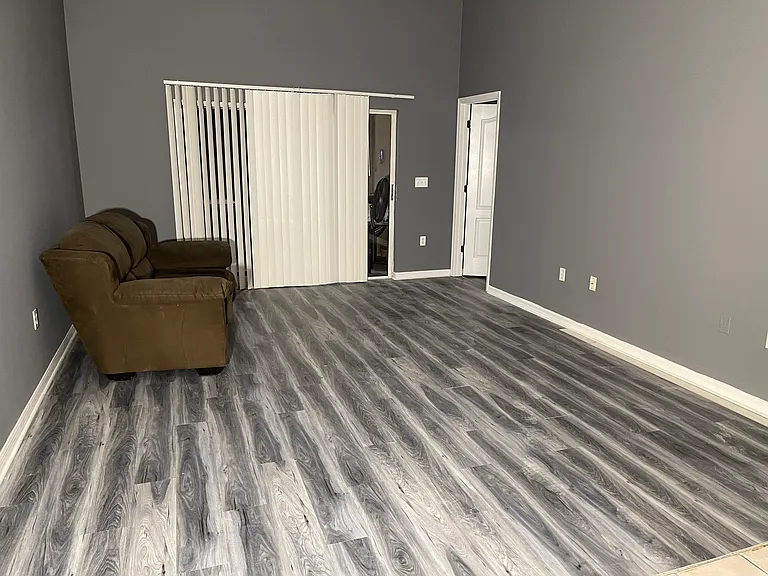 974 Jadestone Cir — Photo 8