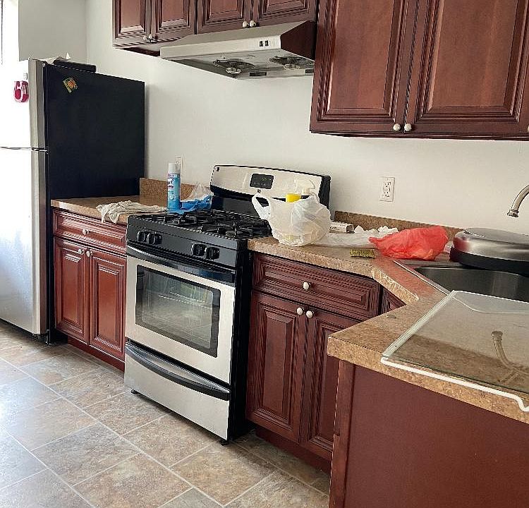 1st image of 7503 13th Ave #3