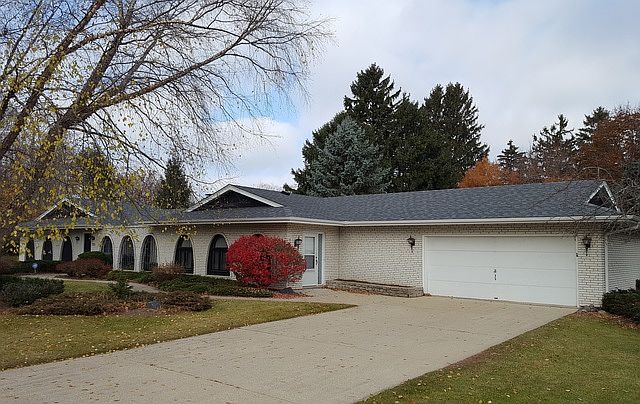 1st image of 1632 Cedar Ct