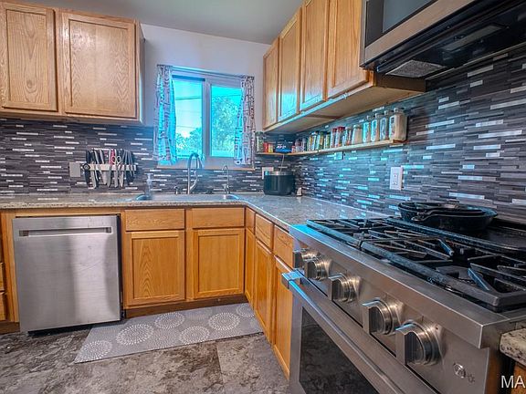 4th image of 9621 Mesa Dr