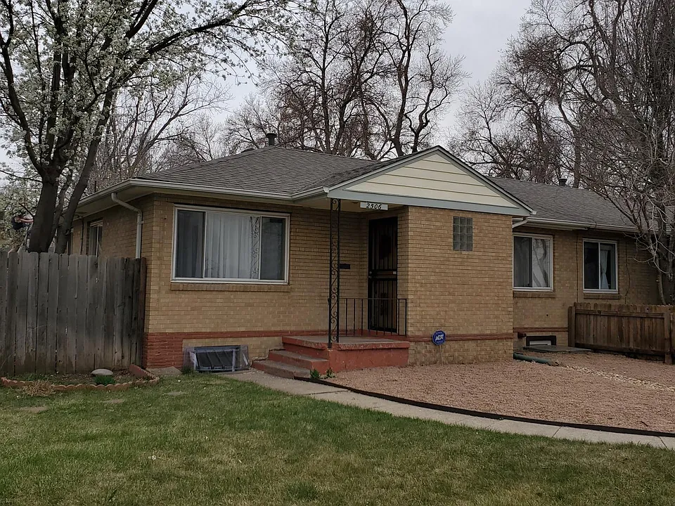 2506 E Jewell Ave