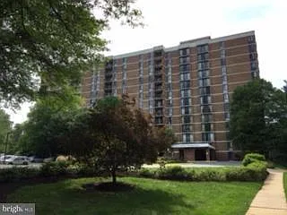 2300 Pimmit Dr Photo 1 2300 Pimmit Dr Photo 1