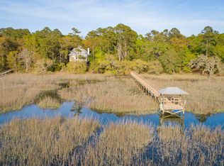 8615 Middleton Point Ln, Edisto Island, SC 29438