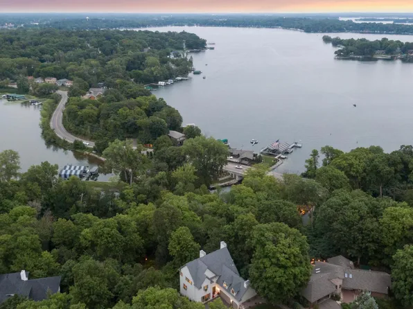 3280 Eagle Bluff Rd, Mound, MN 55364