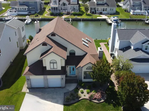 10 Stacy Ct, Ocean Pines, MD 21811