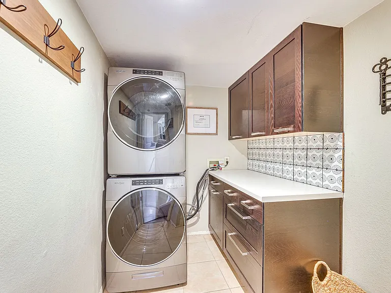 Laundry Room Cabinet