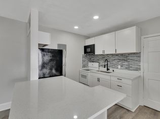 14 21st St N SUITE 6, Saint Petersburg, FL 33713