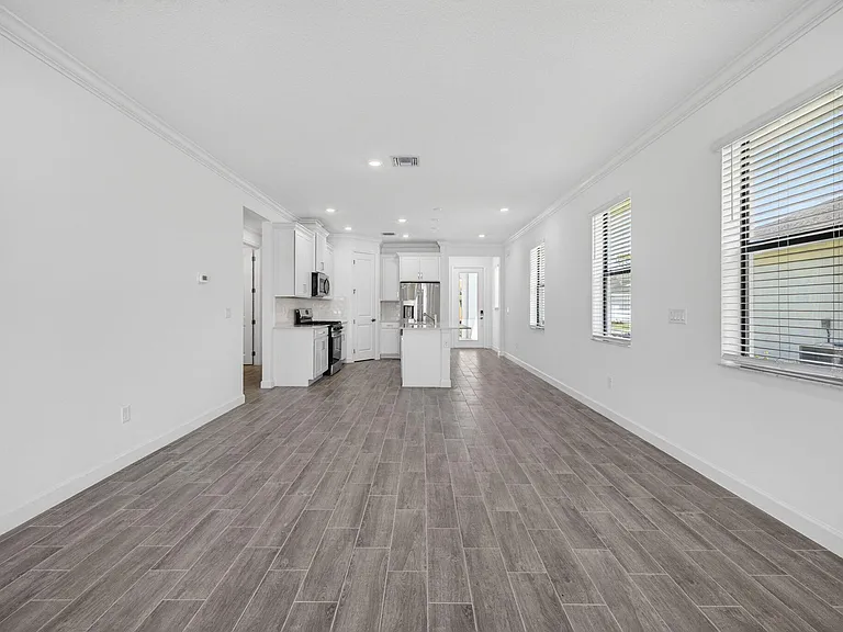 10644 NW Wilgrove Ln — Photo 12