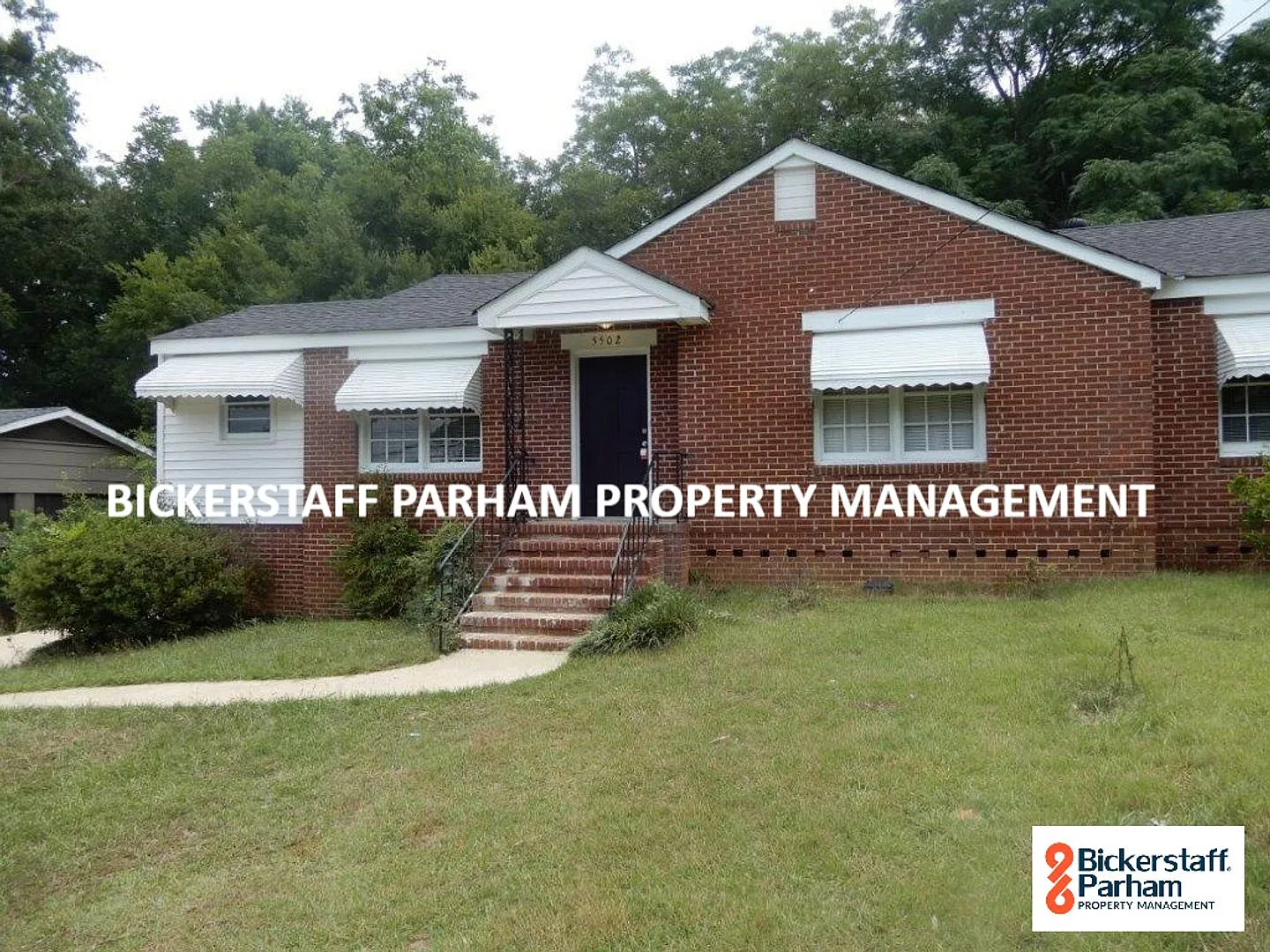 Charming Brick House, Located off of Warm Springs road!! — Photo 1