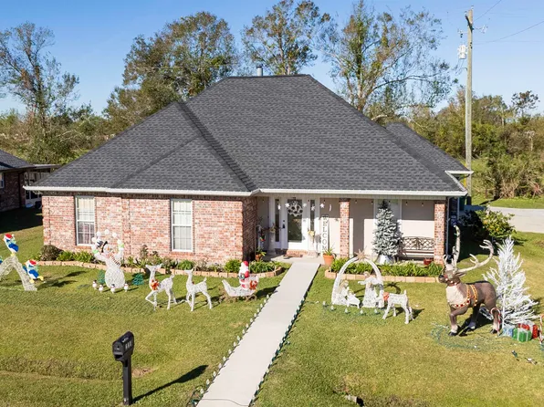 225 Julie St, Gray, LA 70359