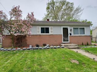 1531 Harvest Ln, Ypsilanti, MI 48198
