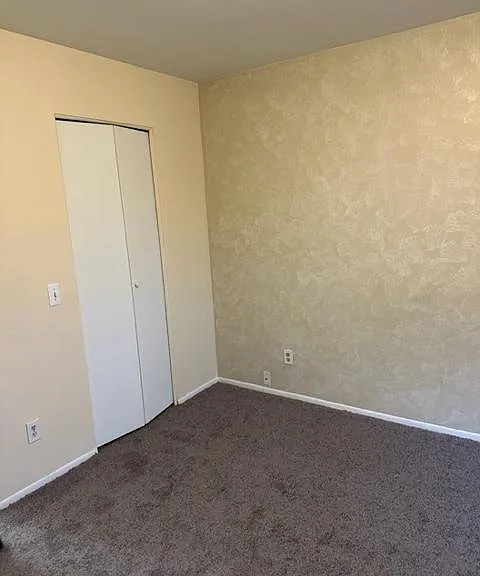 587 E Fox Hills Dr #587 — Photo 18