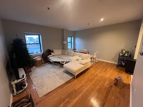 534 Commonwealth Ave #7D Photo 1
