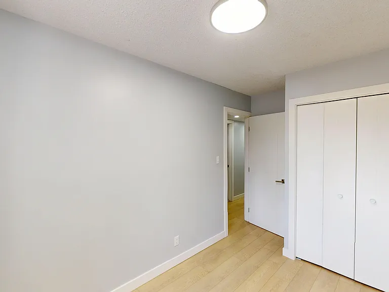 2 Sabrina Rd SW — Photo 12