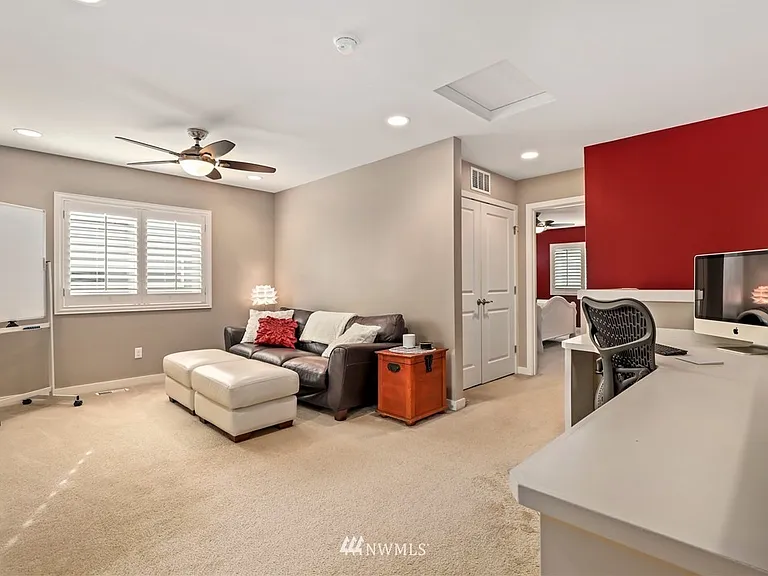 1326 158th Pl SW — Photo 20