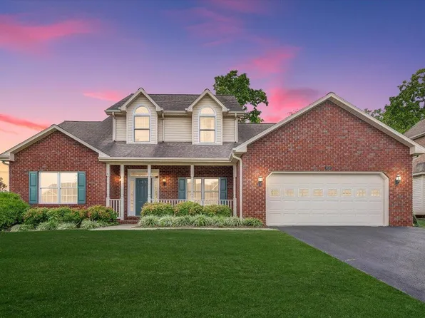 6422 Garrett Ln, Roanoke, VA 24019