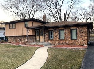 3426 169th Ct, Lansing, IL
