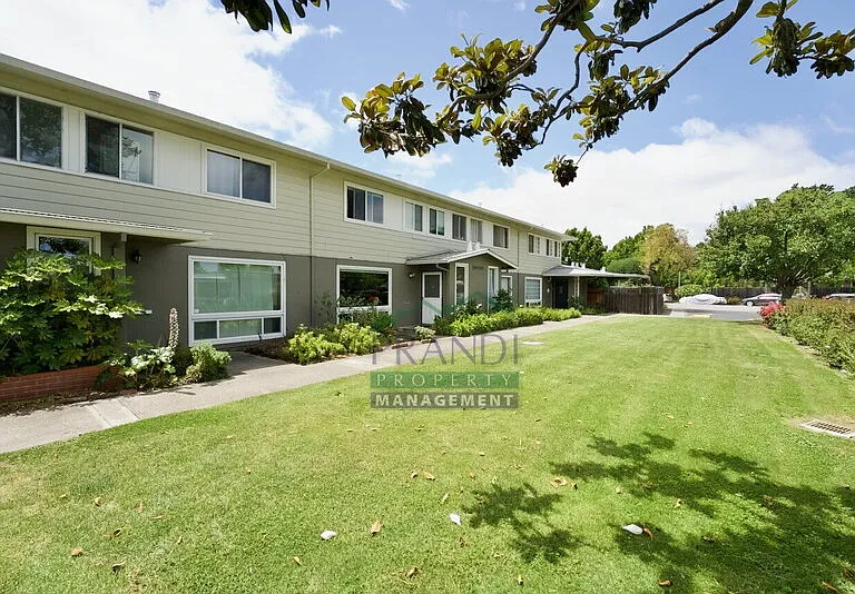 1032 Los Gamos Rd #D — Photo 1
