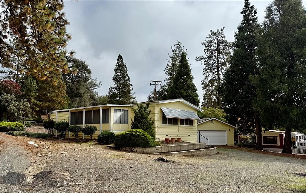 4878 Leonard Rd Space 11 photo 1