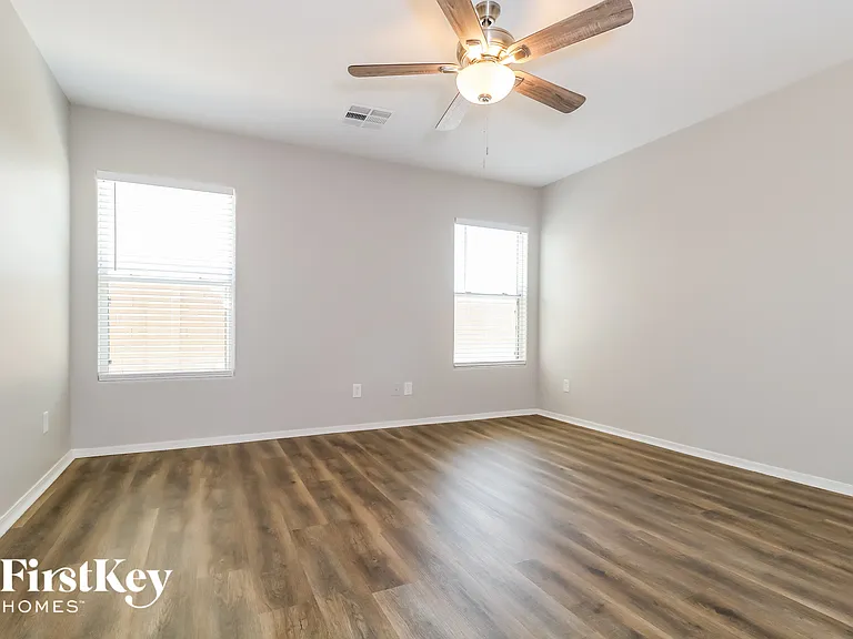 22238 W Moonlight Path — Photo 9