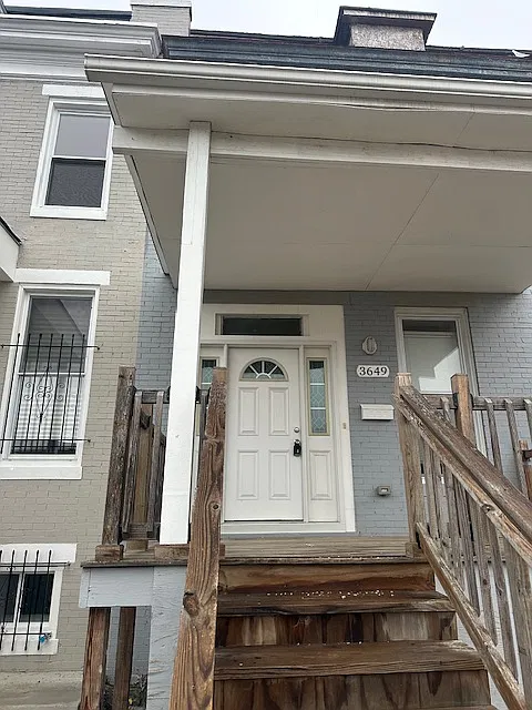 3 bed, 1.5 bath, 2309 sqft, $2,100 — Photo 4