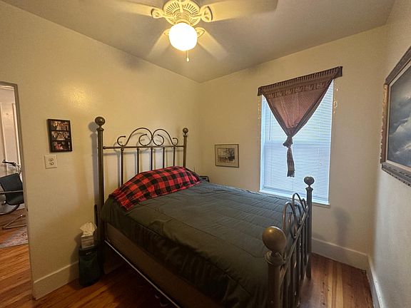 4th image of 755 W Cornelia Ave APT 208