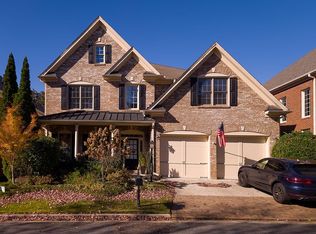 375 Wembley Cir, Sandy Springs, GA 30328