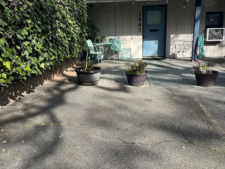 1447 Lincoln Way — Photo 17