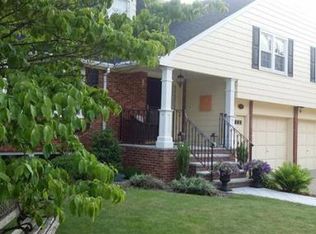 16 Kensington Ave, Reading, MA 01867