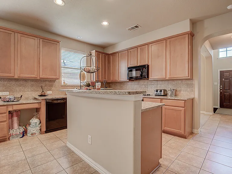 2832 Gooseberry Dr — Photo 13