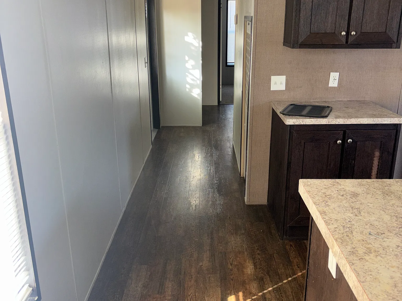 3 bed, 1216 sqft, $1,075 — Photo 2