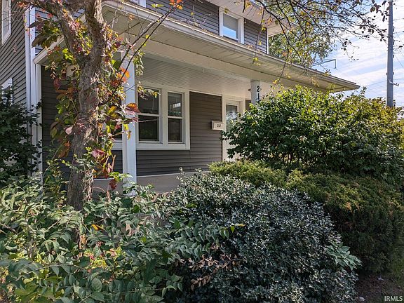 2nd image of 212 Laing Ave