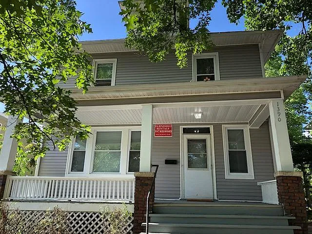 6 bed, 3500 sqft, $2,400 — Photo 3