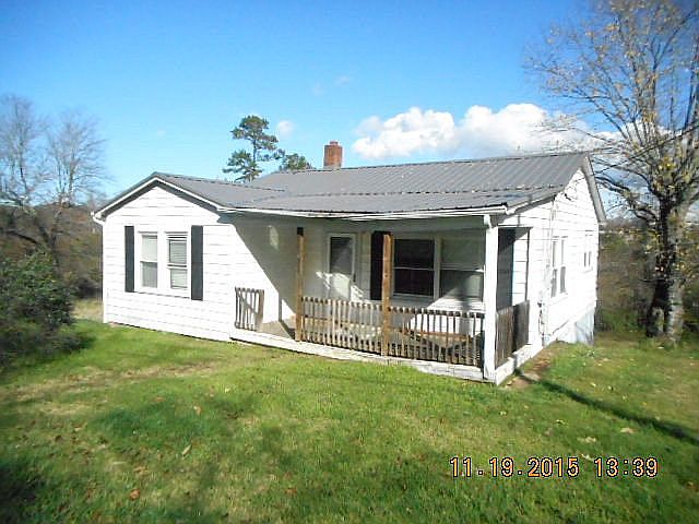 1st image of 481 Dogwood St