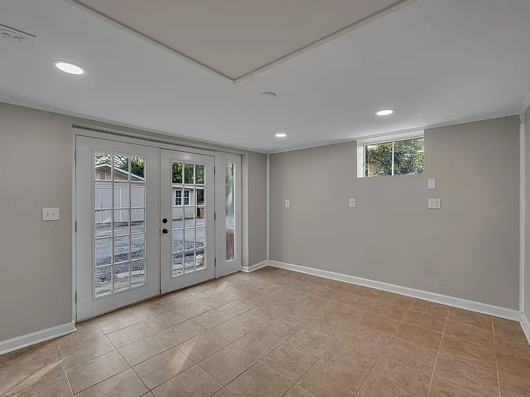 4917 Salem Dr — Photo 23