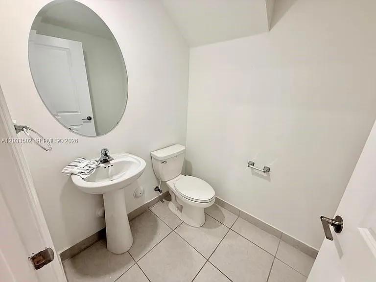 11910 SW 245th Ter #11910 — Photo 18