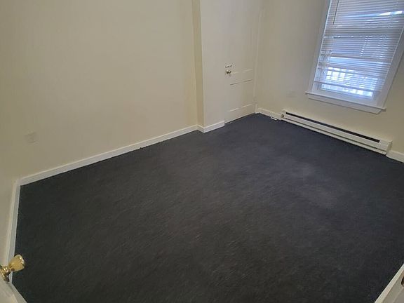 3rd image of 20 Lounsbury Ave #2S