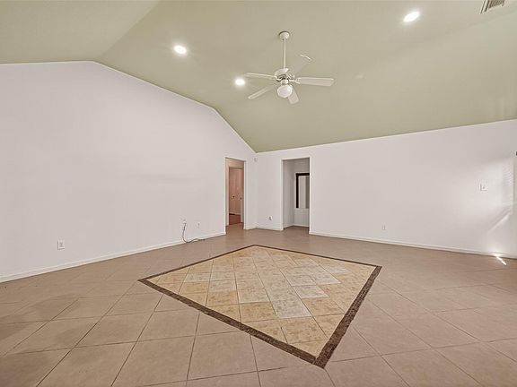 5th image of 19322 Dawn Canyon Rd