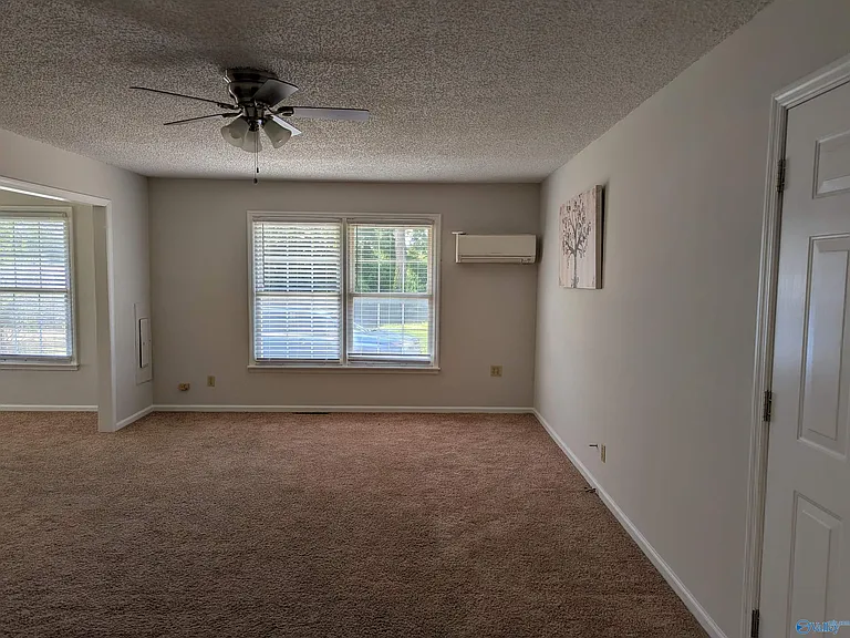 107 Strong Ct SE — Photo 11