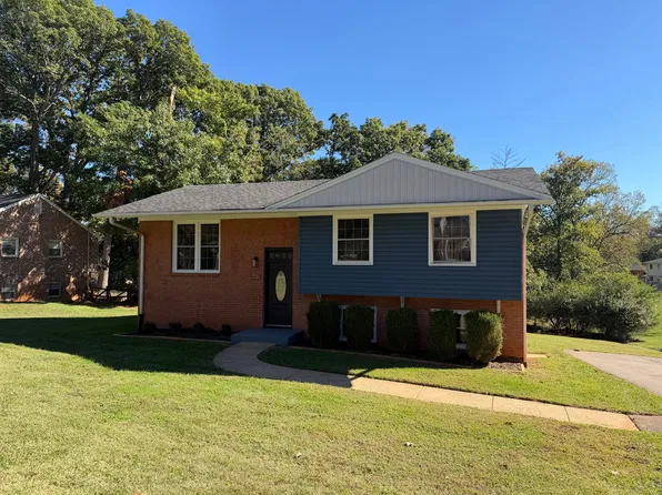 697 Rainbow Forest Dr, Lynchburg, VA 24502
