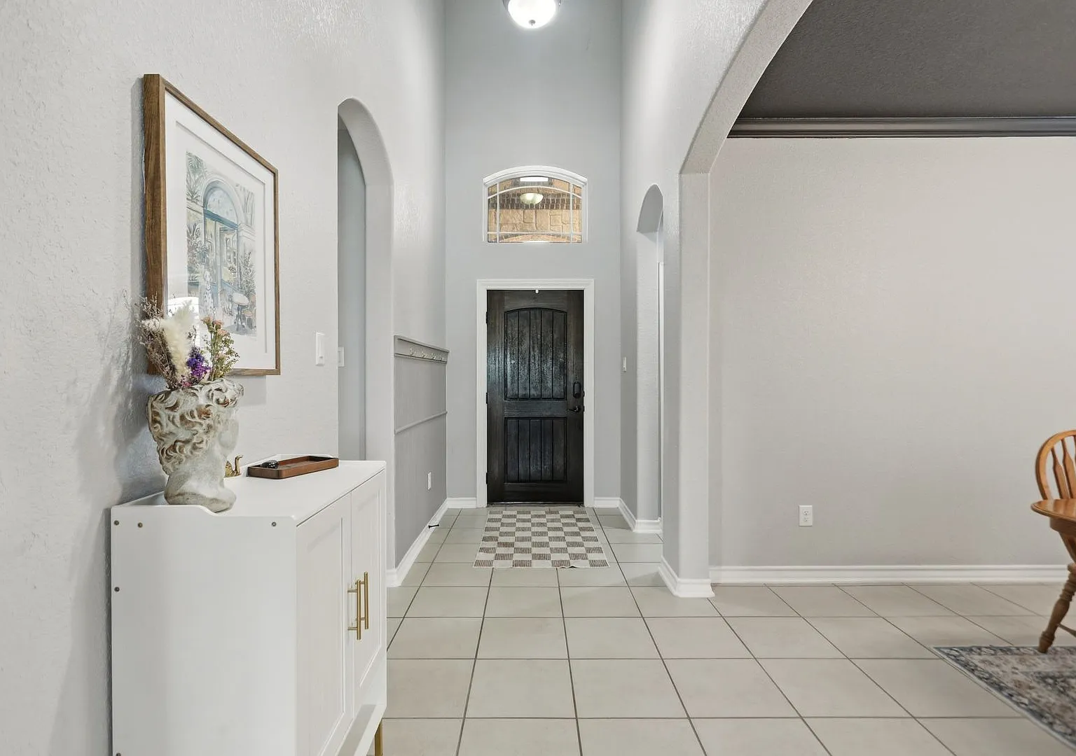 Charming 4-Bedroom Home in Kallison Ranch Resort-Style Amenities & Prime Location! — Photo 3