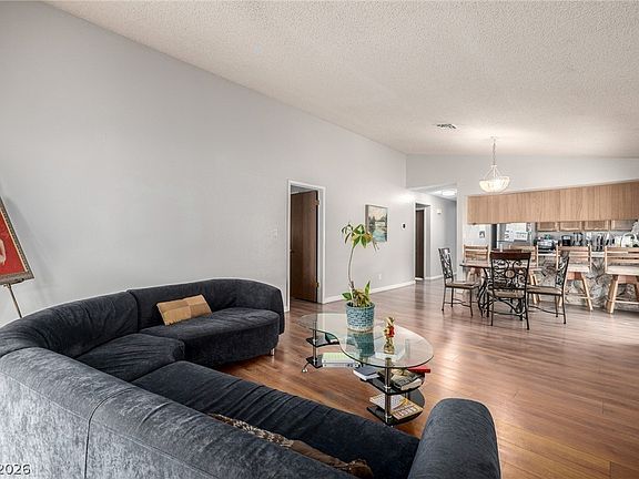 5th image of 6433 Pearcrest Rd