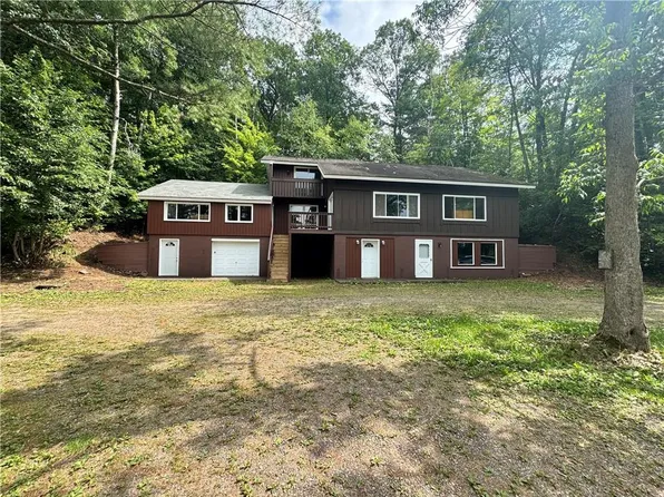 7708 Broken Arrow Road, Hayward, WI 54843