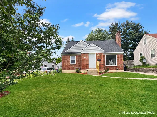 1429 Louise St SE, Grand Rapids, MI 49507